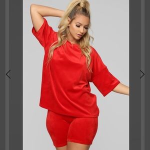 FN Red velour tee and biker short set sz.L